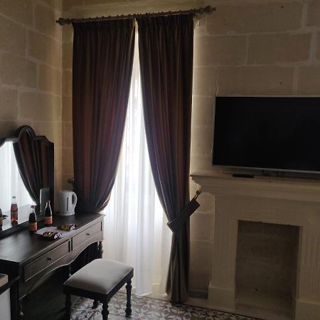 Central 214 Boutique Hotel Hamrun 外观 照片