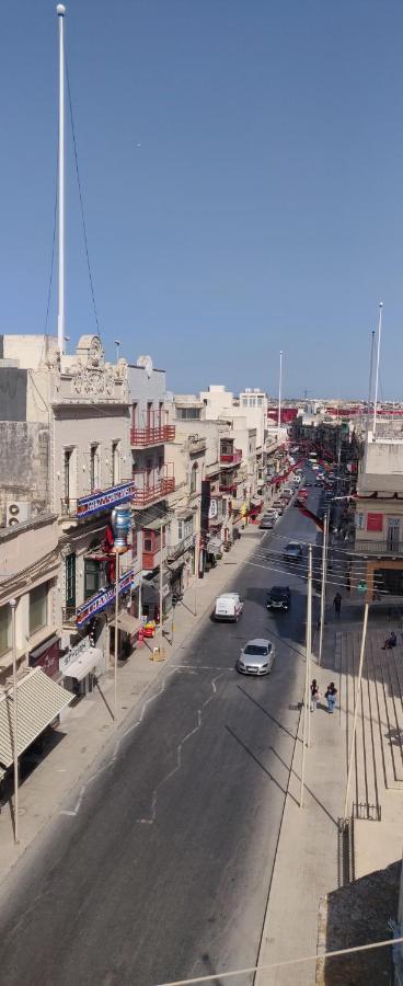 Central 214 Boutique Hotel Hamrun 外观 照片