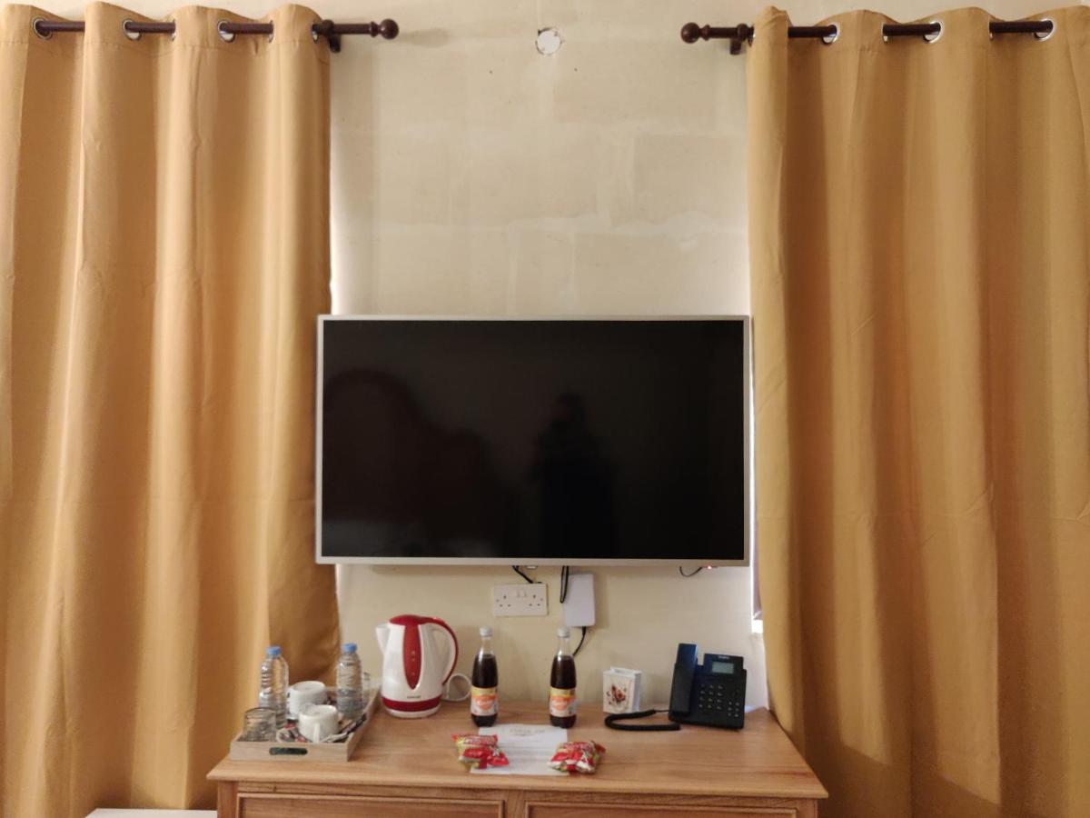 Central 214 Boutique Hotel Hamrun 外观 照片